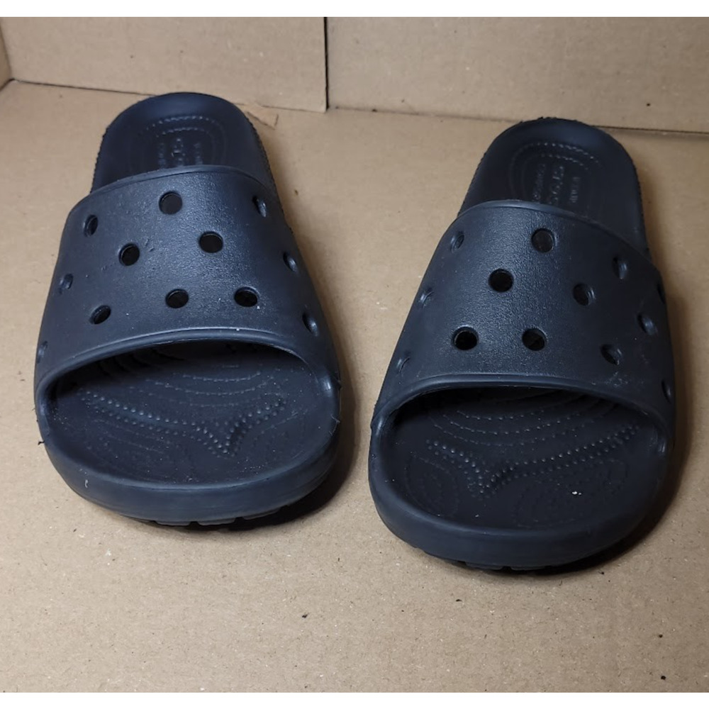 Crocs Slides Black Mens 6 W8 Iconic Classic Sandals Water Beach Shower Shoes EUC